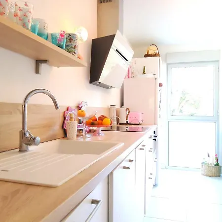 Apartment Quintessence